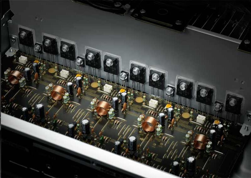 Airplay対応　DENON AVR-1713 アンプ デノン、AirPlay対応の低価格AVアンプ「AVR-2113」「AVR-1713